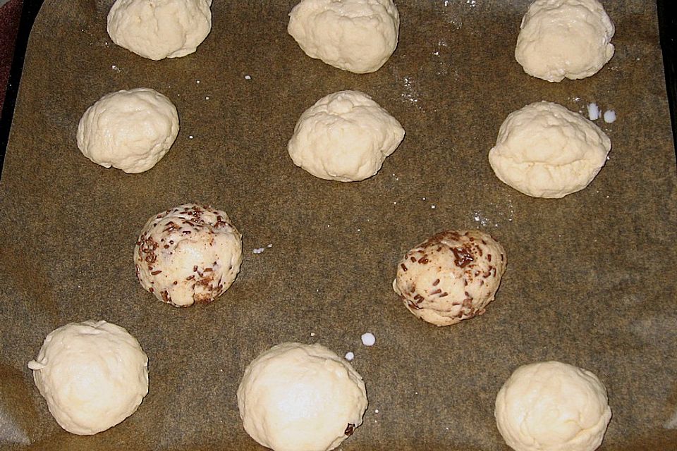 Quarkbrötchen mit und ohne Rosinen