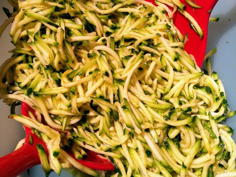 Zucchini-Curry-Salat von duxiaolin| Chefkoch