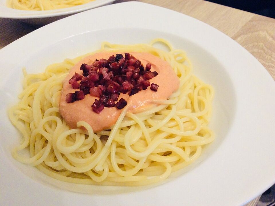 Spaghetti mit Paprika-Quark-Sauce und Speck von MamaPiratenbraut| Chefkoch