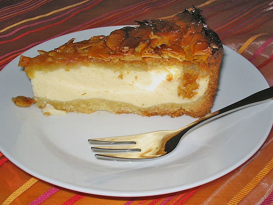 Quarkkuchen mit Mandelhaube von hp-schlegl | Chefkoch