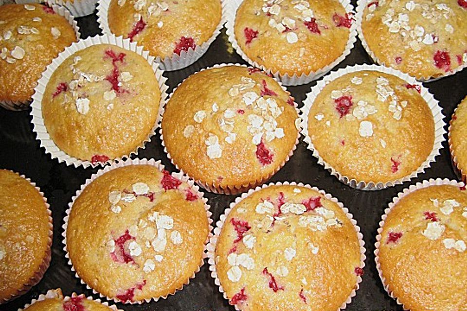 Haferflocken - Johannisbeer - Muffins