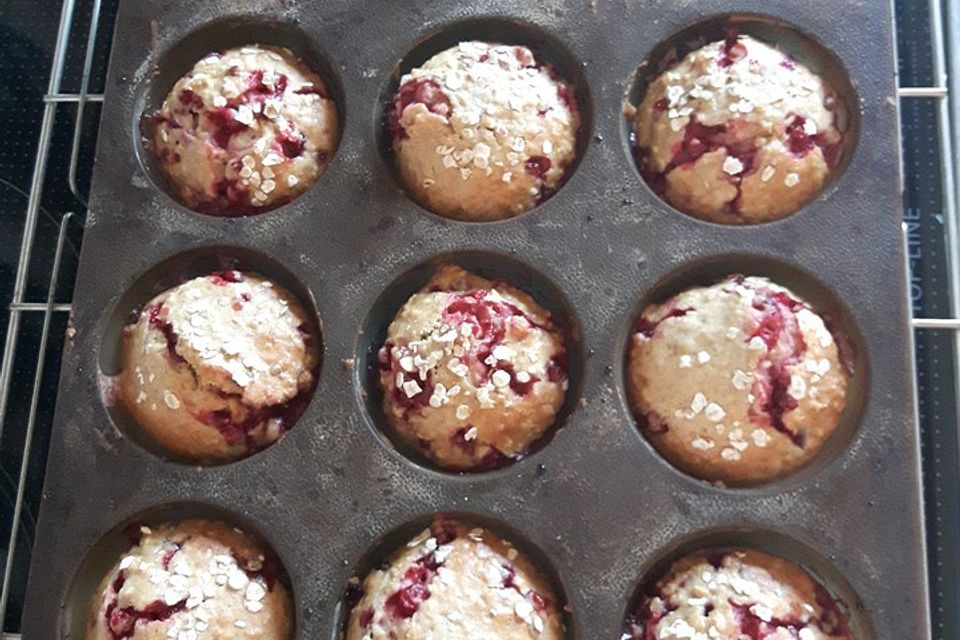 Haferflocken - Johannisbeer - Muffins