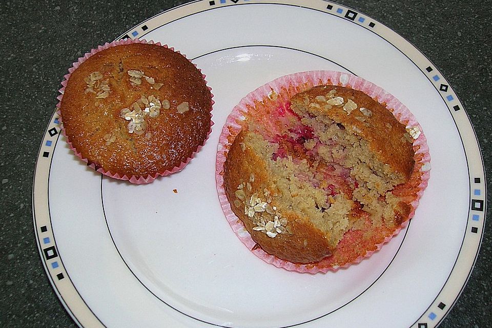 Haferflocken - Johannisbeer - Muffins