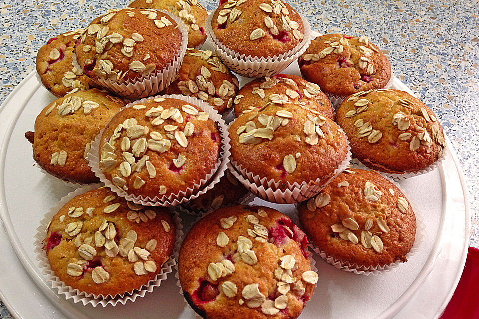 Haferflocken - Johannisbeer - Muffins