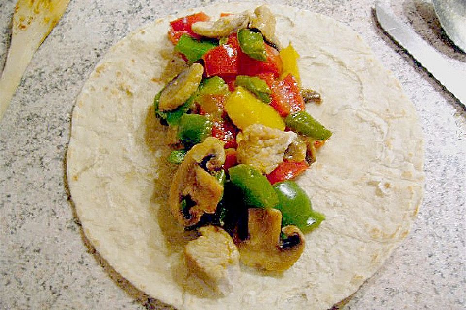 Hähnchen-Tortilla-Auflauf