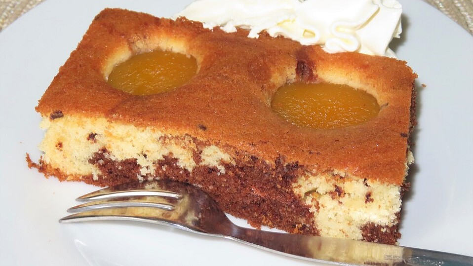 Stracciatella Marmorkuchen mit Aprikosen von angelika1m