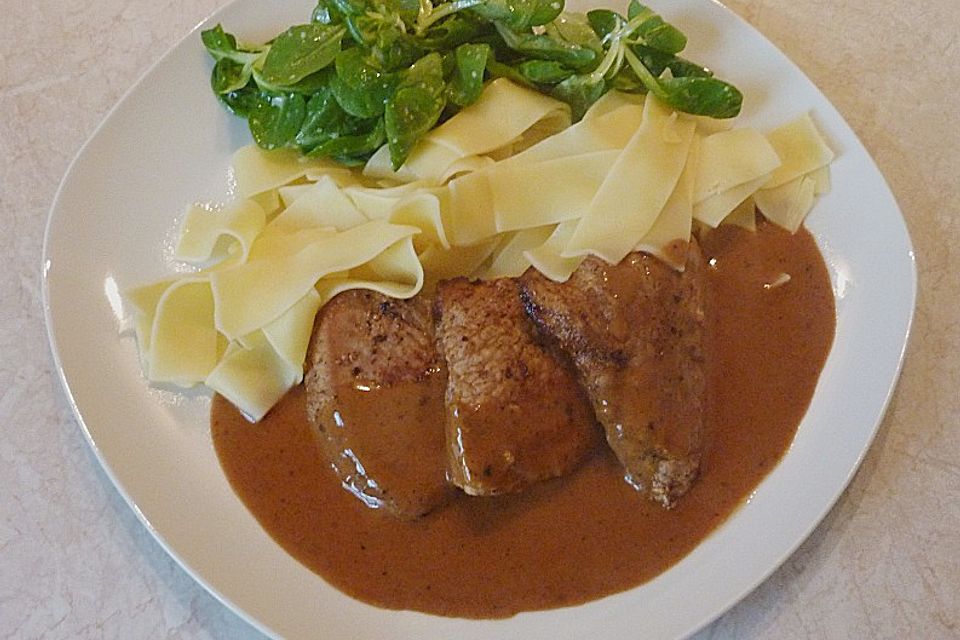 Schweineschnitzelchen in Marsalasauce