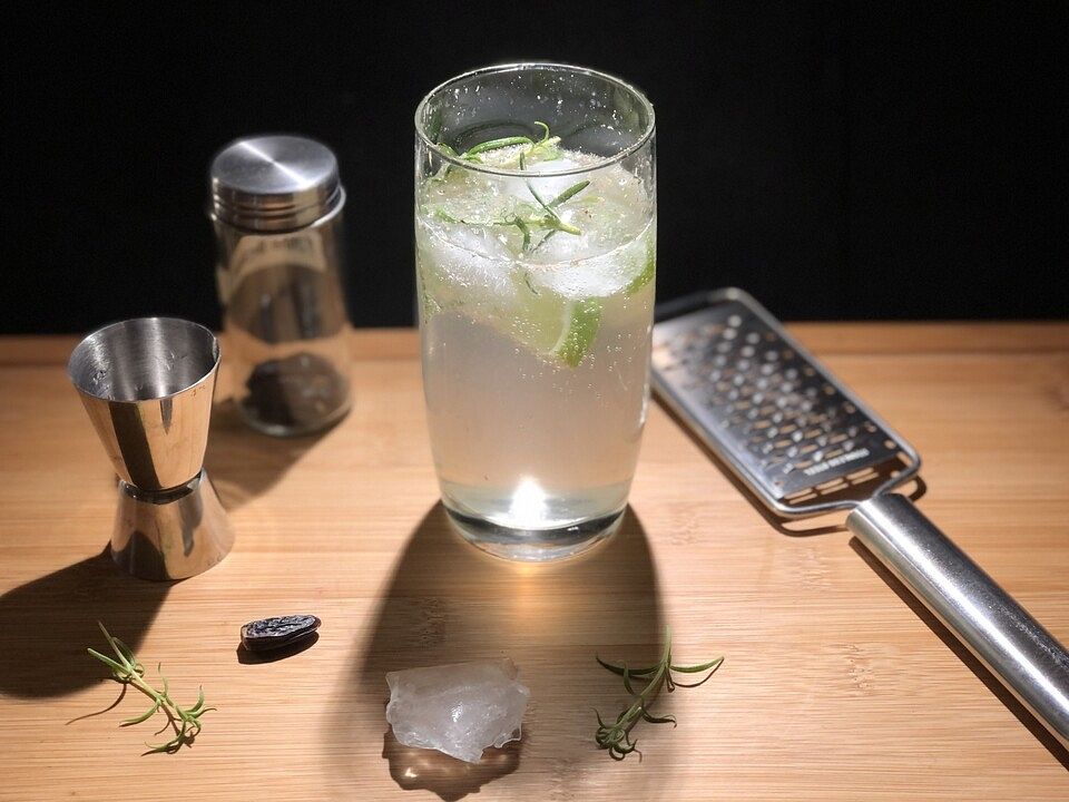 Gin Tonic mit Tonkabohnen von SessM| Chefkoch