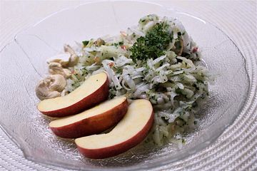 Kohlrabi-Apfelsalat