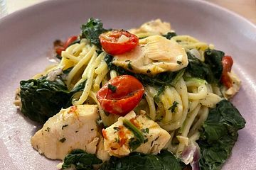Easy Ofen-One-Blech Lachs-Pasta