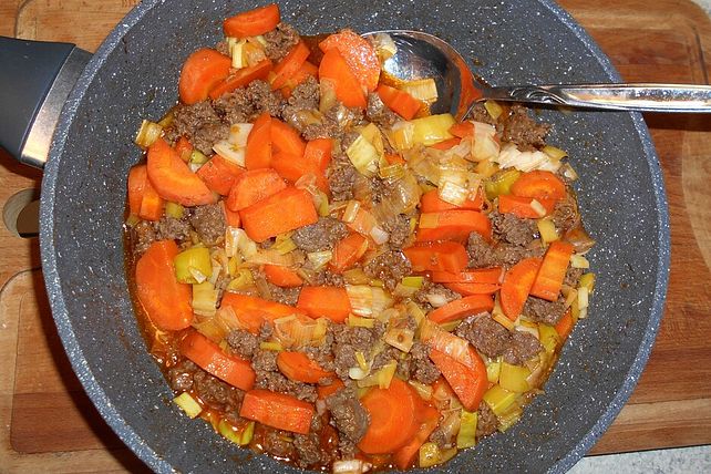 Hackfleisch-Möhren-Lauchpfanne von Leni268| Chefkoch
