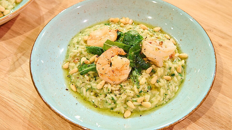 Rucola-Risotto mit Garnelen