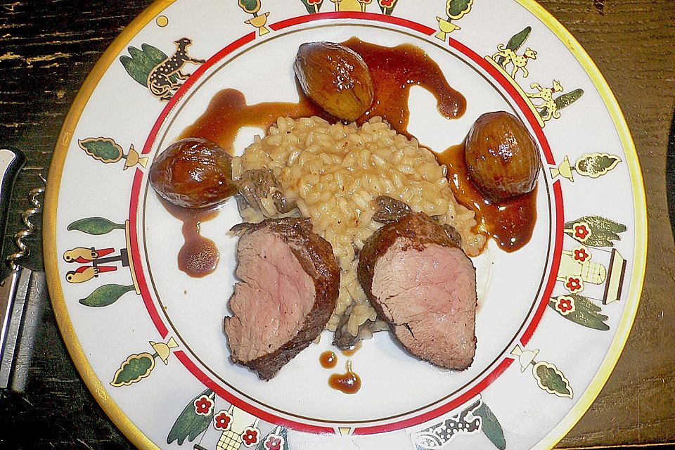 Kalbsfilet in Kakao gebraten mit Pfifferlingrisotto und Balsamicoschalotten