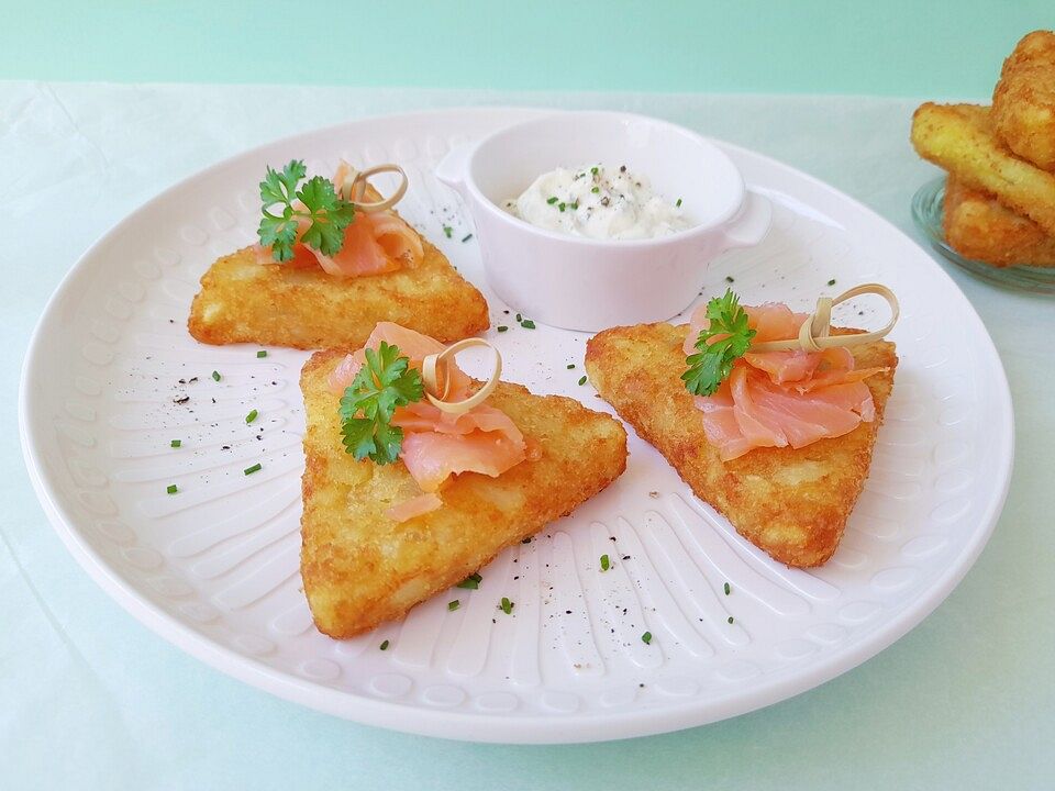 Röstiecken mit Räucherlachs und Kräuterquark von zuiko| Chefkoch