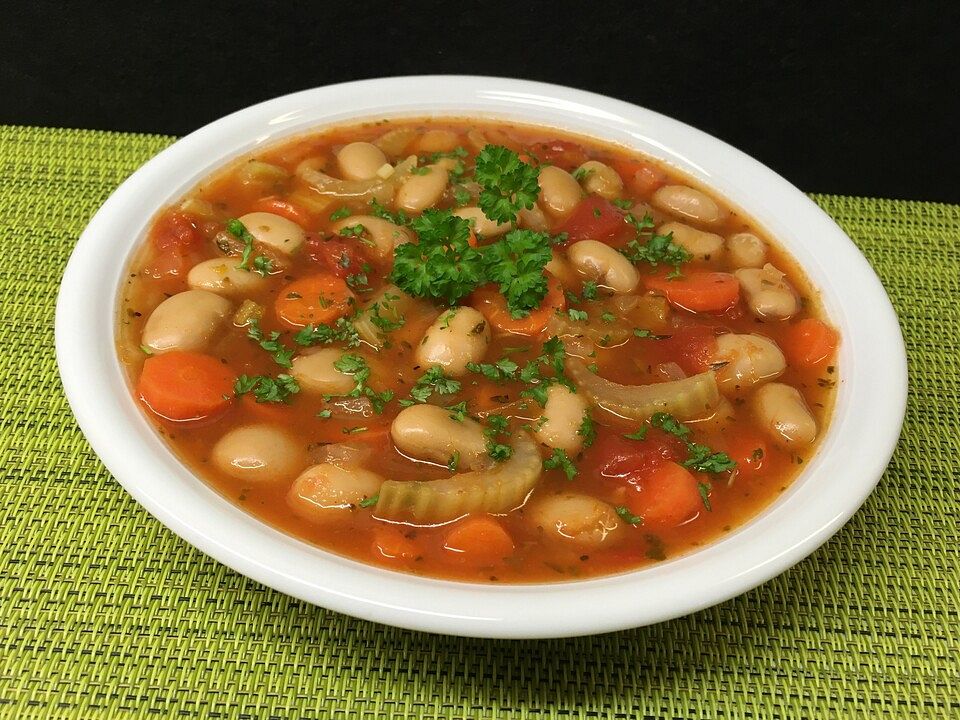 Griechische Bohnensuppe - Fasolada von SessM| Chefkoch