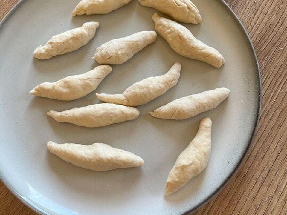 Fingernudeln - Wasserspätzle von simplyanamedude| Chefkoch Fingernudeln - Wasserspätzle von simplyanamedude| Chefkoch