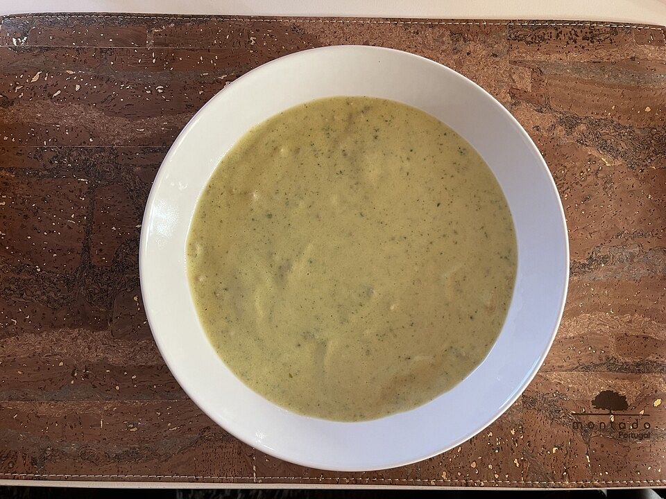 Zucchinicremesuppe mit Hackfleisch von julian_moritz| Chefkoch