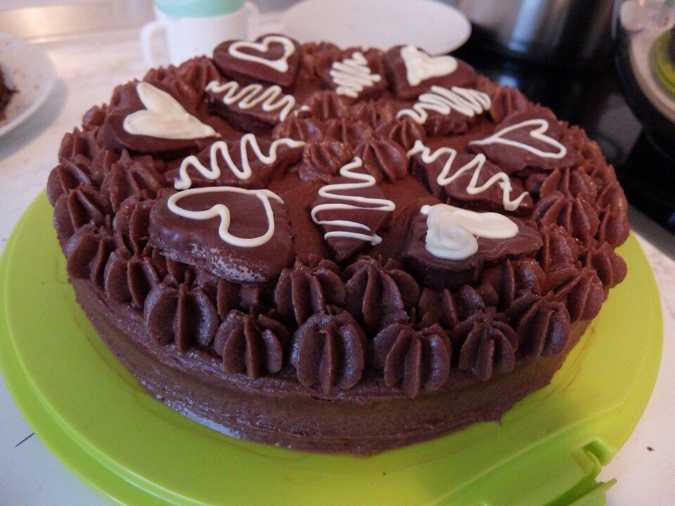 Schokoladenkuchen mit Nougatcreme von anetadropulja| Chefkoch
