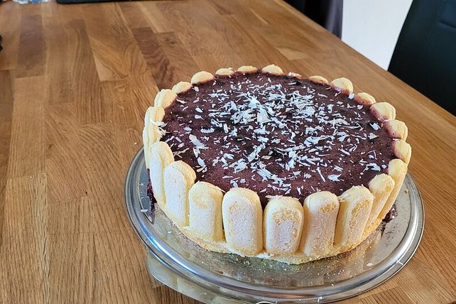 Frischkäse-Joghurt-Torte mit Blaubeeren von CW67| Chefkoch