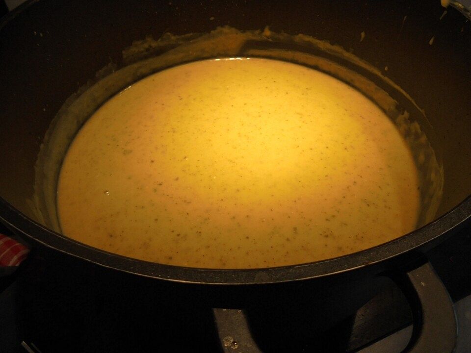 Zucchinicremesuppe von McKai| Chefkoch