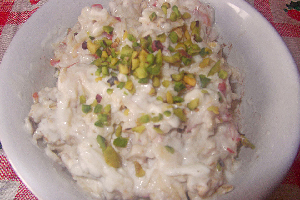 Apfel - Müsli Apfel - Müsli