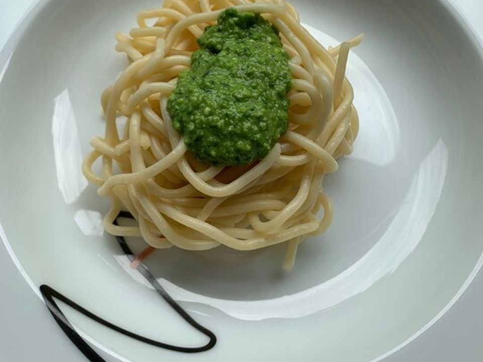 Erbsen-Spinat-Pesto von ilia| Chefkoch