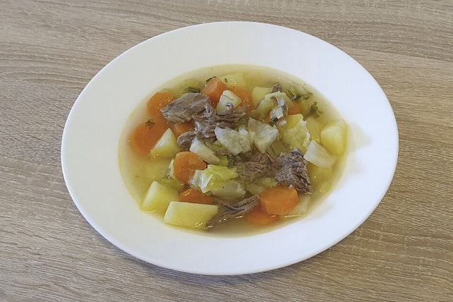 Gemüsesuppe mit Rindfleisch von florian9978| Chefkoch
