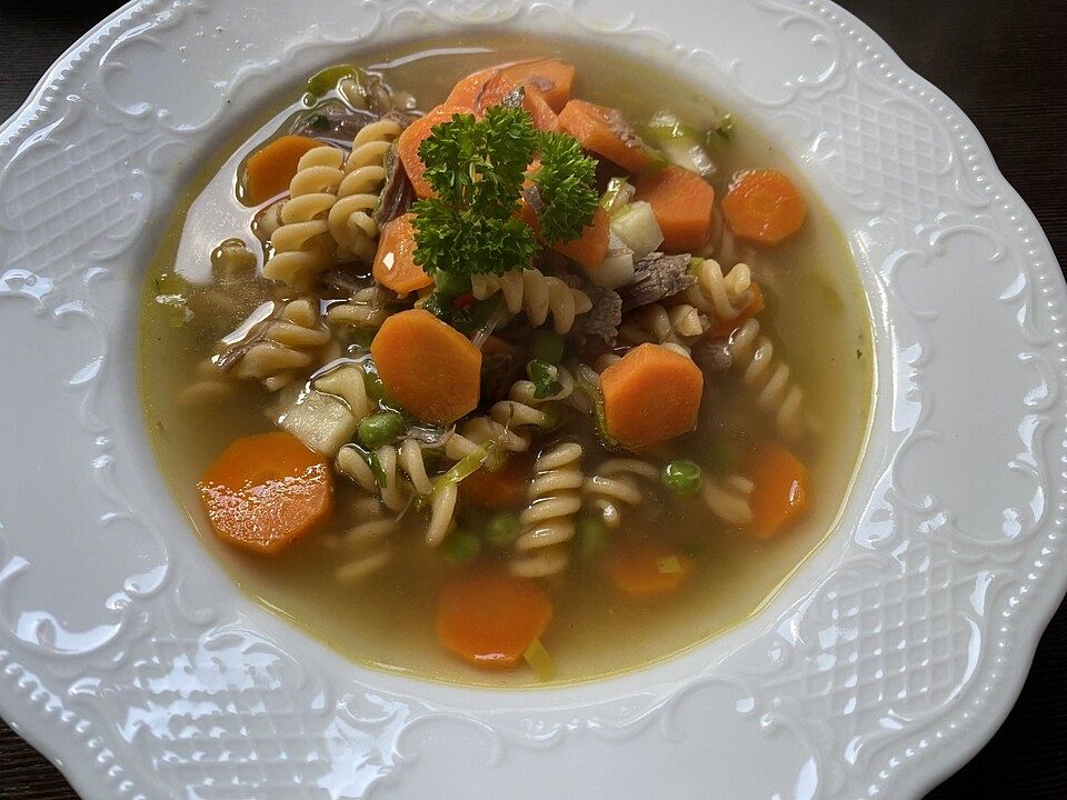 Gemüsesuppe mit Rindfleisch von florian9978| Chefkoch