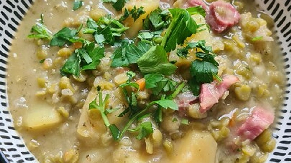 Deftige Erbsensuppe mit Kasseler und Würstchen von Topas2| Chefkoch Deftige Erbsensuppe mit Kasseler und Würstchen von Topas2| Chefkoch