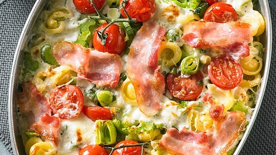 Pasta-Speck-Auflauf