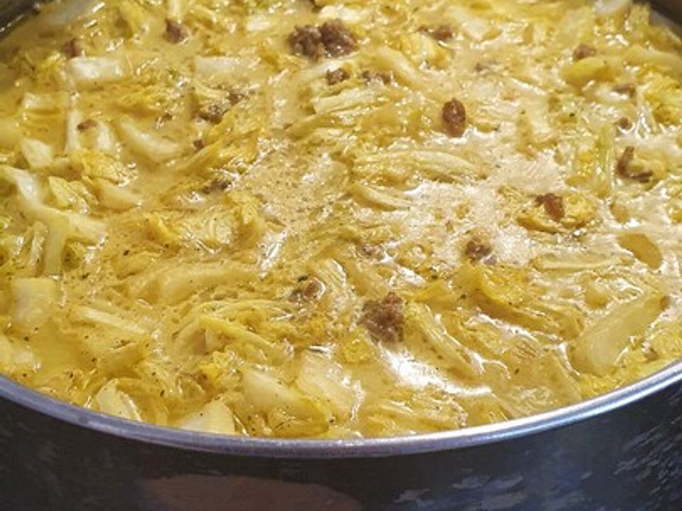 Chinakohlsuppe mit Hackfleisch, Reis und Kurkuma von melli2605| Chefkoch