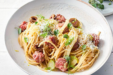 Spaghettini mit Fenchel und Salsiccia