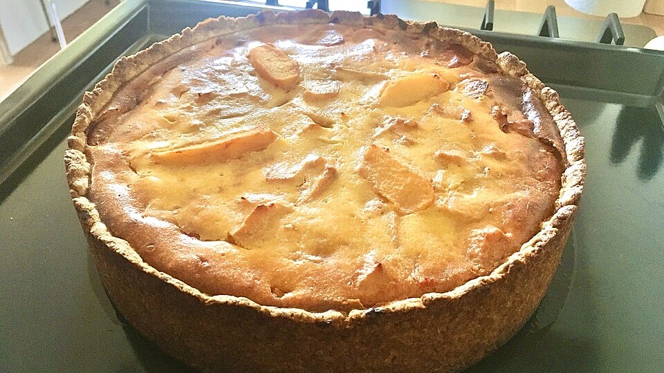 Quittenkuchen mit Quark-Pudding-Guss von AmelieNusstorte| Chefkoch Quittenkuchen mit Quark-Pudding-Guss von AmelieNusstorte| Chefkoch