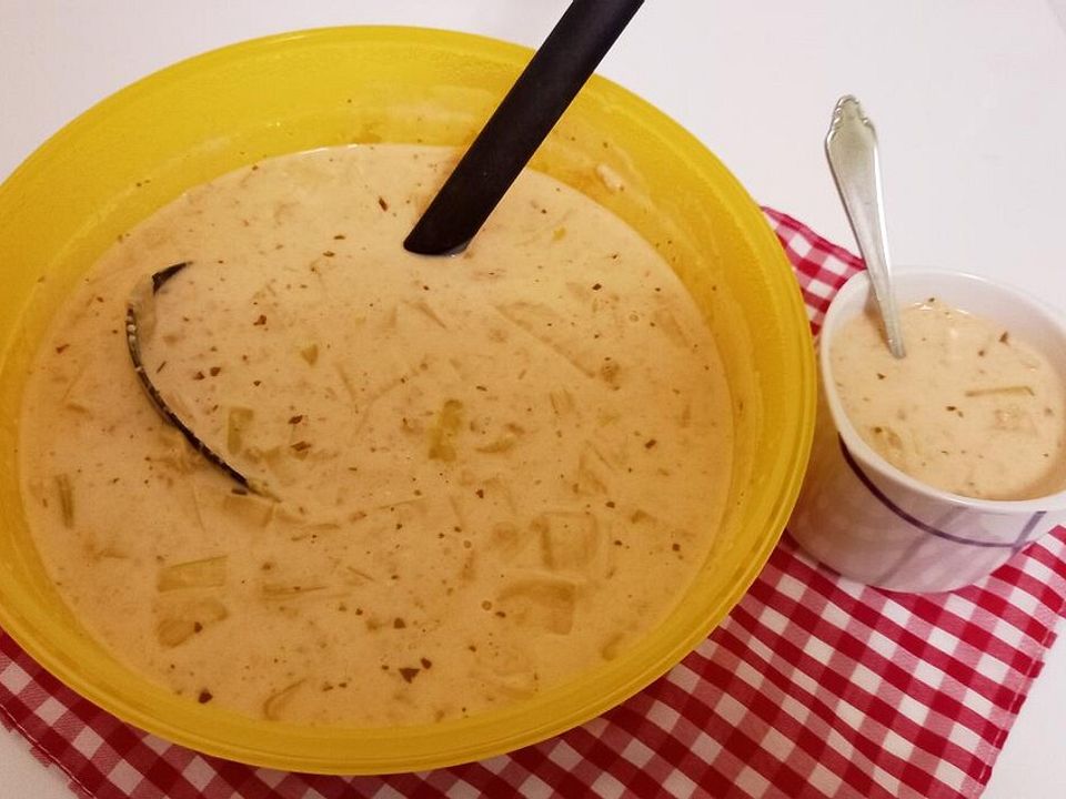 Vegane Käse-Lauch-Hackfleisch-Suppe von LindeleRech| Chefkoch