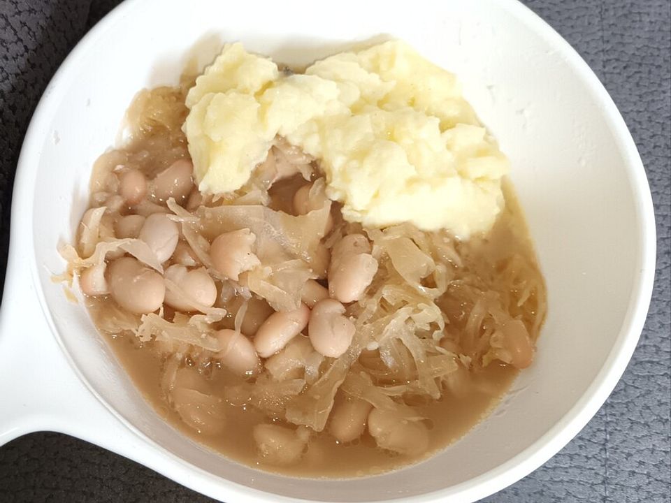 Sauerkraut mit weißen Bohnen von natimaus11| Chefkoch