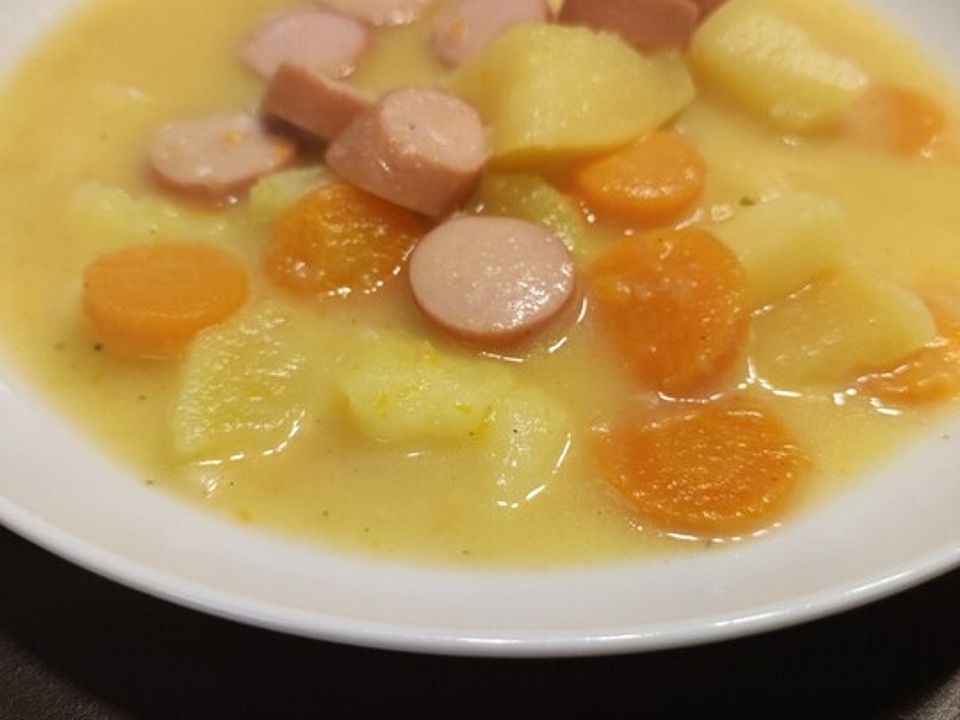 Kartoffelsuppe mit Frankfurter Würstchen von christl_schweiger| Chefkoch