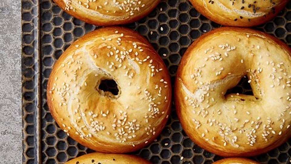 Laugen-Bagel
