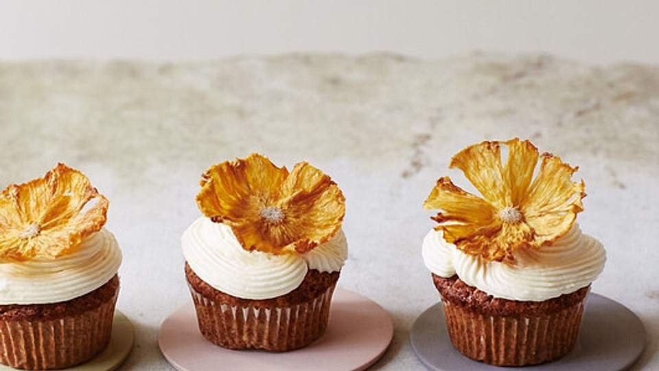 Hummingbird Cupcakes