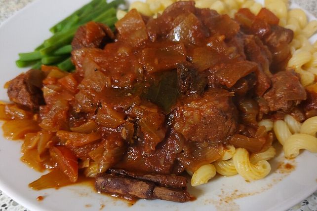 Rindfleisch-Stifado aus dem Slow Cooker von Lovemyfood| Chefkoch