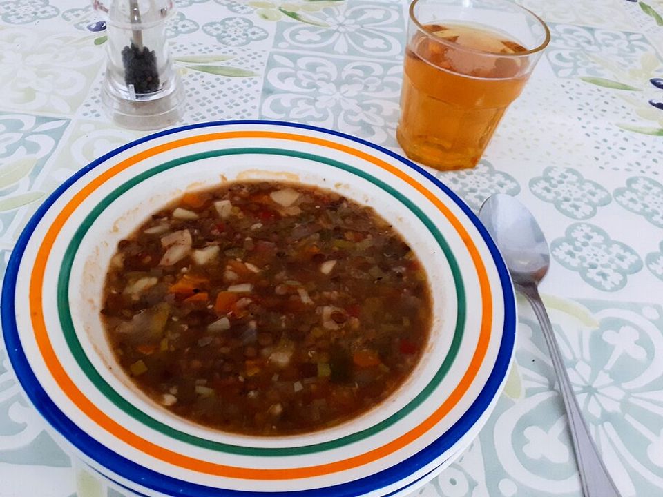 Vegetarische Linsensuppe nach Art der katalanischen Gärtnerin von ...