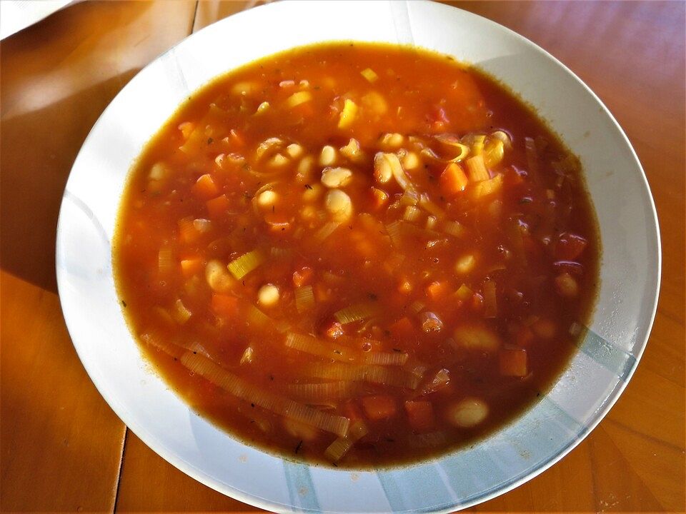 Gemüsesuppe mit weißen Bohnen von Schokomaus01| Chefkoch
