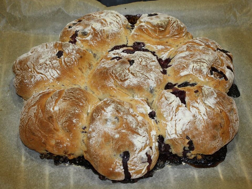 Blaubeer-Speck Brötchen von Klaumix| Chefkoch