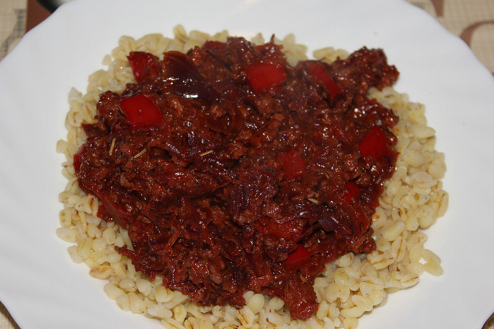 Hackfleischpfanne mit Rotkohl