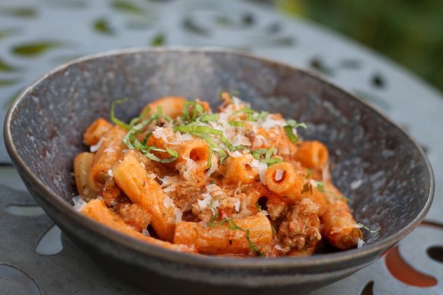 Cremige One Pot Pasta nach Bologneser Art von Monticina| Chefkoch