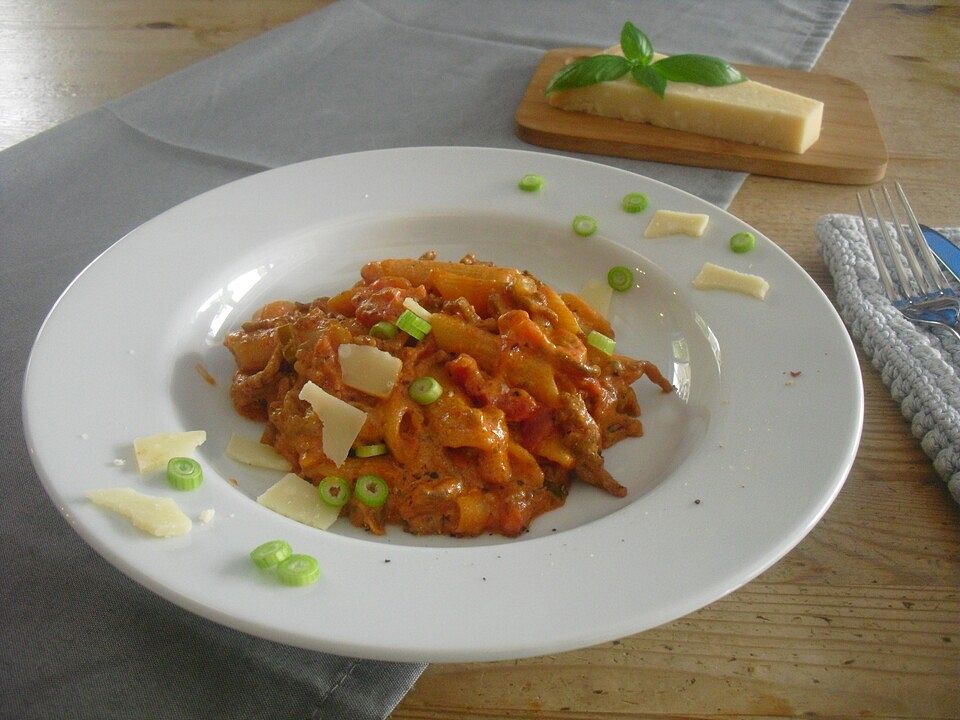 Cremige One Pot Pasta nach Bologneser Art von Monticina| Chefkoch