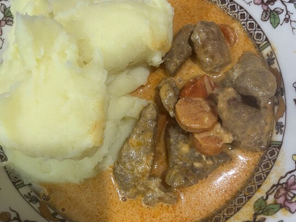 Kotelett-Gulasch von Ninemia| Chefkoch