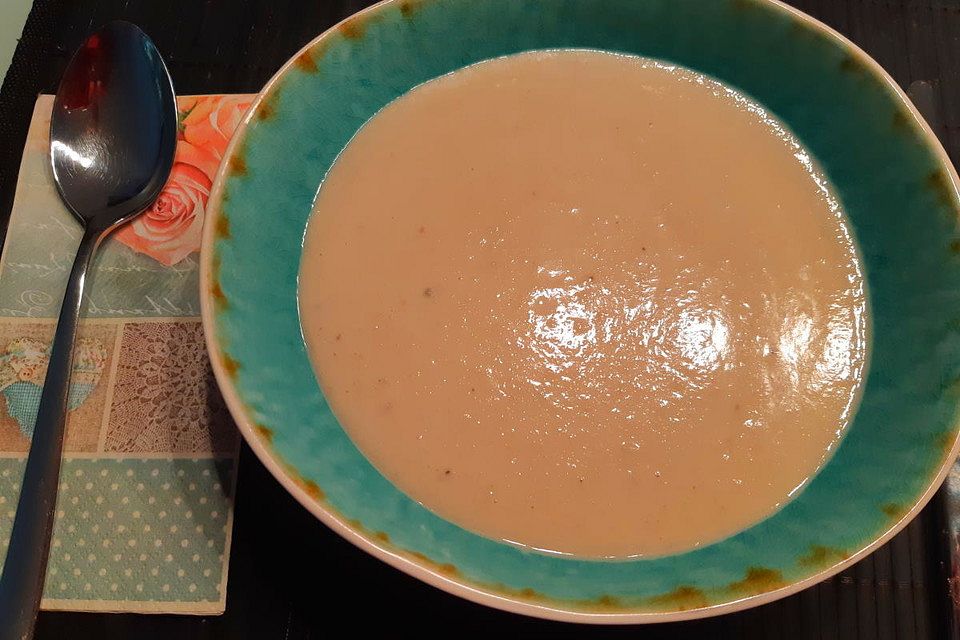 Maronencremesuppe