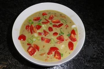 Linseneintopf mit Kokosmilch, Ingwer, Chili und Curry