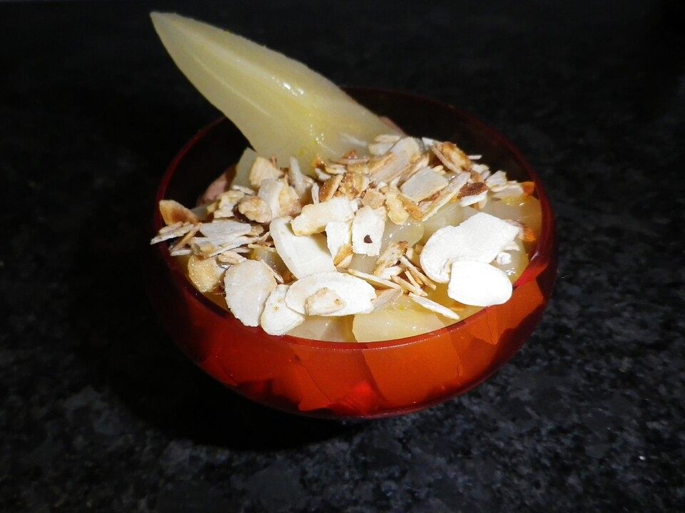 Schokoladencreme mit Birnenkompott von dodith| Chefkoch