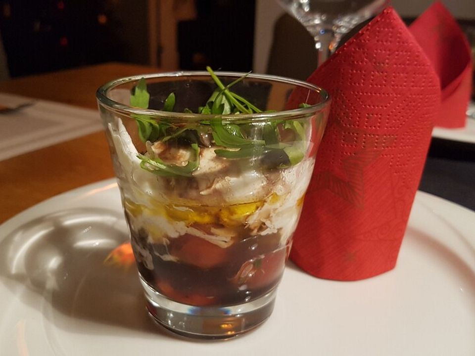 Tomate-Mozzarella im Glas von Kennari| Chefkoch